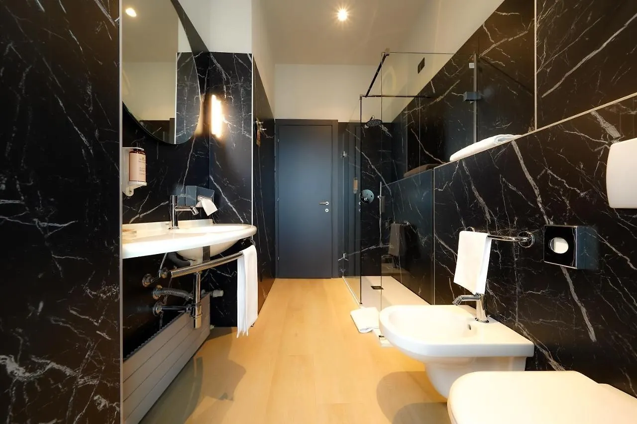 Mercure Bergamo Centro Palazzo Dolci Otel