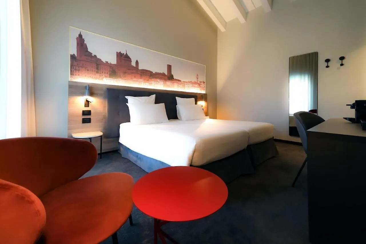 Mercure Bergamo Centro Palazzo Dolci 4*,  Itálie
