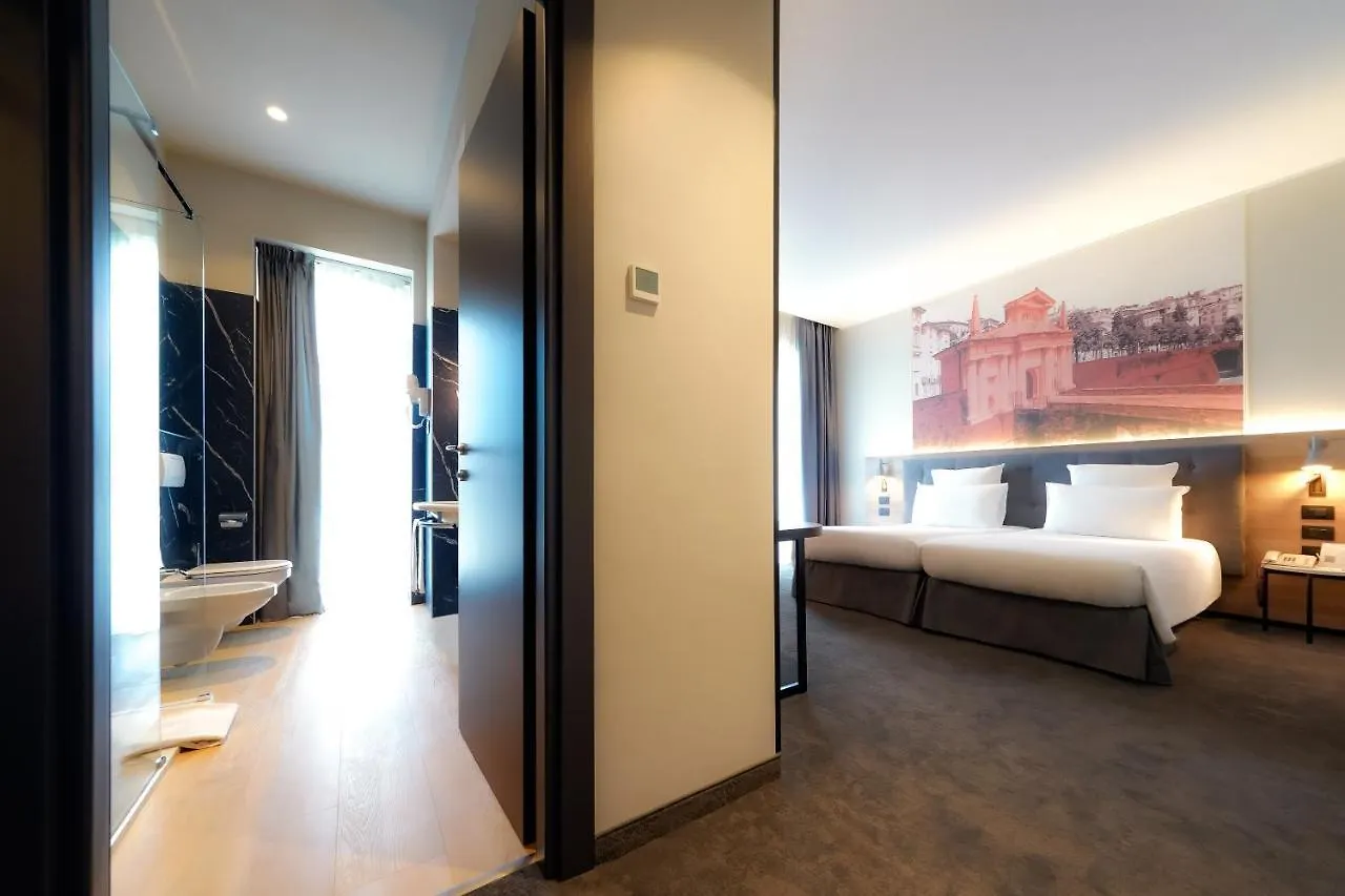 Mercure Bergamo Centro Palazzo Dolci Otel